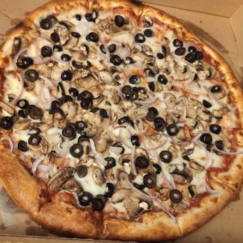 Pizza Port - Large regular crust marinara, mushroom, onion, black olive! Delicious - Pizza Near Me - Morro Bay, California