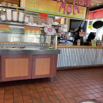 Tacos Ensenada - Front of restaurant - Tacos Near Me - El Monte, California Tacos Ensenada - Front of restaurant - Tacos Near Me - El Monte, California