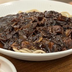 Min Ga Nae - Jajangmyeon