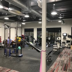 Lincoln Physical Therapy - The gym