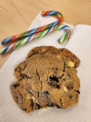 Choc Cookies by null