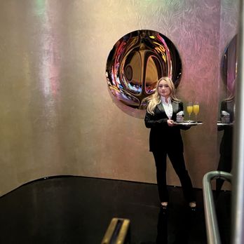 Chase Sapphire Lounge - Enter - Lounges Near Me - Las Vegas, Nevada
