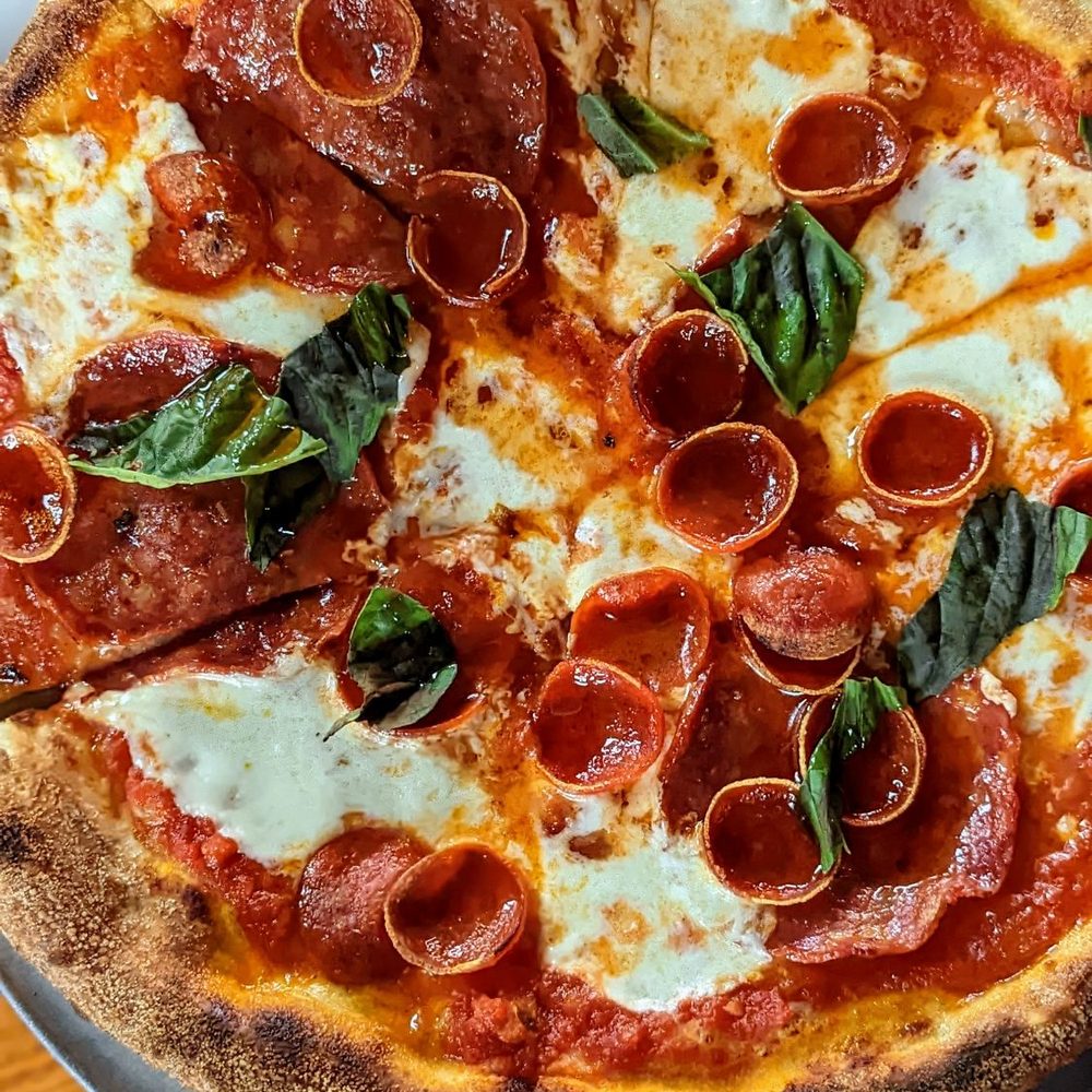 Druthers Brewing Company - Angry Bee Pizza | Instagram: @telephonesmoothie - Burgers Near Me - Albany, New York