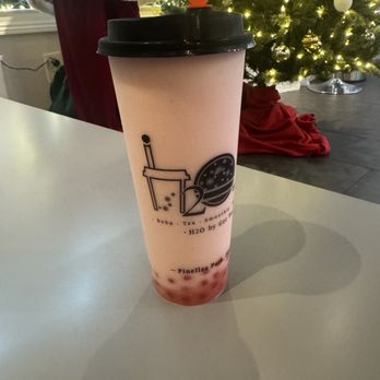 H2O by Got-Tea - Strawberry yogurt drink - Coffee & Tea Near Me - Pinellas Park, Florida H2O by Got-Tea - Strawberry yogurt drink - Coffee & Tea Near Me - Pinellas Park, Florida