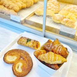 Palmier, Sausage Pastry, Mini Garlic Croissant 6pc | IG @moniquedao
