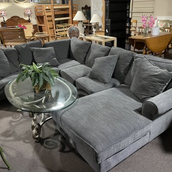 Design Furniture Consignment - Furniture Stores Near Me - Lakeland, Florida Design Furniture Consignment - Furniture Stores Near Me - Lakeland, Florida
