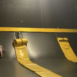 Get Air - Kids can get hurt if the Velcro doesn't hold.