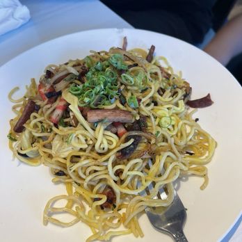 Puakea Grill - Side of fried noodles - American Near Me - Lihue, Hawaii Puakea Grill - Side of fried noodles - American Near Me - Lihue, Hawaii