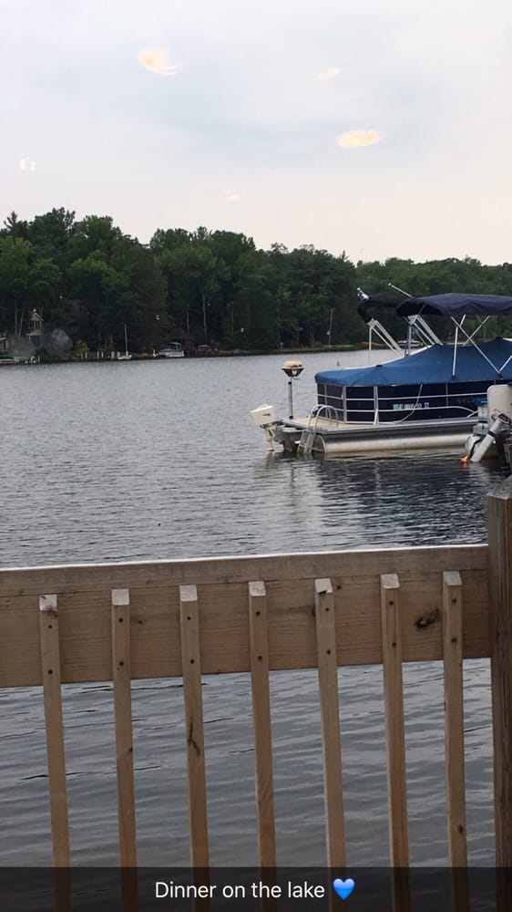 LAKESIDE RESTAURANT & LOUNGE Updated October 2024 12 Photos 1 Burke Dr, Drums