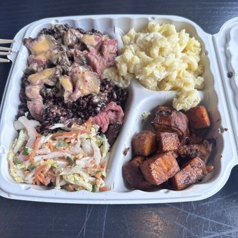 CoreLife Eatery - Steak Box with mac & cheese and sweet potato - Soup Near Me - Watertown, New York