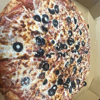 Viva La Pizza - Large 2 Topping Daily Special $9 - Pizza Near Me - North Olmsted, Ohio Viva La Pizza - Large 2 Topping Daily Special $9 - Pizza Near Me - North Olmsted, Ohio