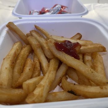 Yalla Smash Burger - Food Trucks Near Me - Pembroke Pines, Florida Yalla Smash Burger - Food Trucks Near Me - Pembroke Pines, Florida