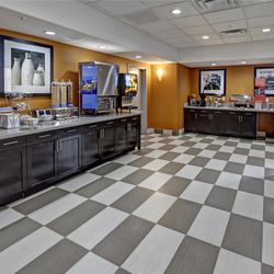 Hampton Inn & Suites Ada - Restaurant