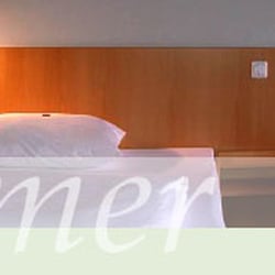 Advance Hotel