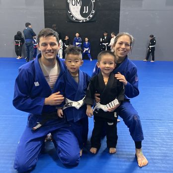 OM Jiu Jitsu - Brazilian Jiu-jitsu Near Me - Lake Forest, California OM Jiu Jitsu - Brazilian Jiu-jitsu Near Me - Lake Forest, California