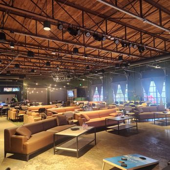 Fairway Social - Sports Bars Near Me - Birmingham, Alabama Fairway Social - Sports Bars Near Me - Birmingham, Alabama