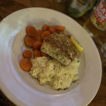 Main Street Tavern - Broken Arrow - Mahi Mahi with Risotto and Carrots - Gastropubs Near Me - Broken Arrow, Oklahoma Main Street Tavern - Broken Arrow - Mahi Mahi with Risotto and Carrots - Gastropubs Near Me - Broken Arrow, Oklahoma