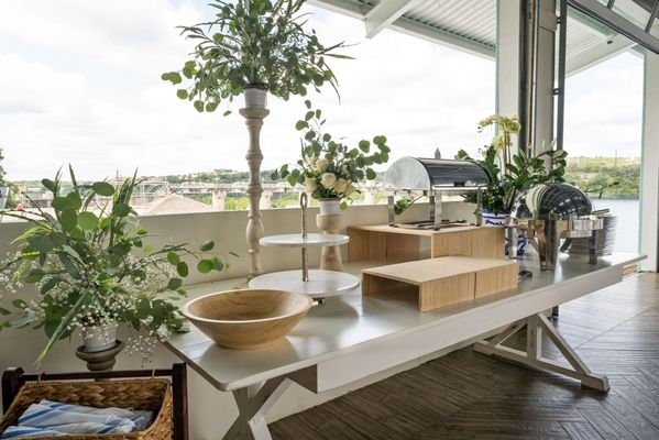 Quince Lakehouse by null