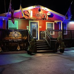 Exterior photo of The Sloop - Gulf Shores, Alabama Exterior photo of The Sloop - Gulf Shores, Alabama