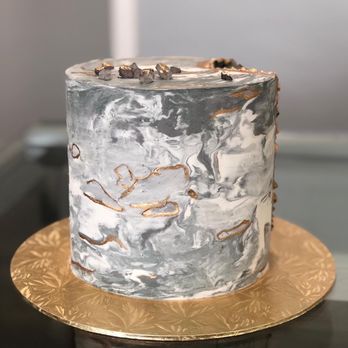 Oh Sho Sweet - Marble cake - Custom Cakes Near Me Oh Sho Sweet - Marble cake - Custom Cakes Near Me