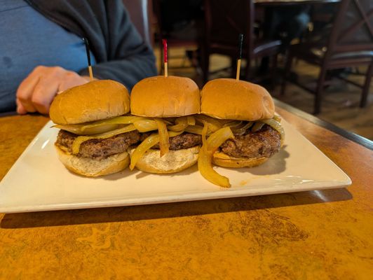 Chillers Grill by null