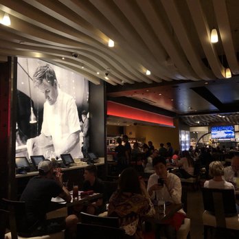 Gordon Ramsay Burger Las Vegas - Dining area - Burgers Near Me - Las Vegas, Nevada Gordon Ramsay Burger Las Vegas - Dining area - Burgers Near Me - Las Vegas, Nevada