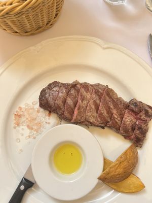 Gusto by null