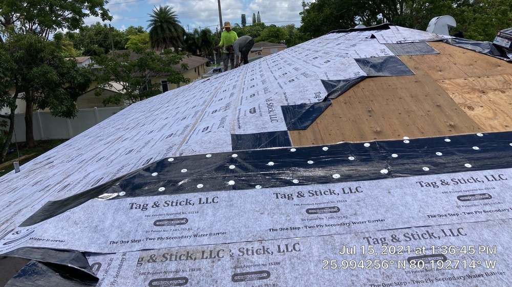 Slide of Tag & Stick