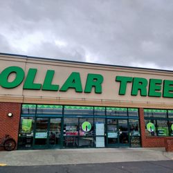 Dollar Tree - Store front