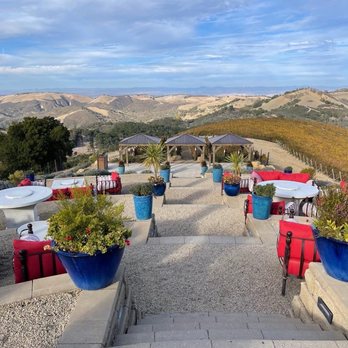 DAOU Vineyards - Wineries Near Me - Paso Robles, California DAOU Vineyards - Wineries Near Me - Paso Robles, California