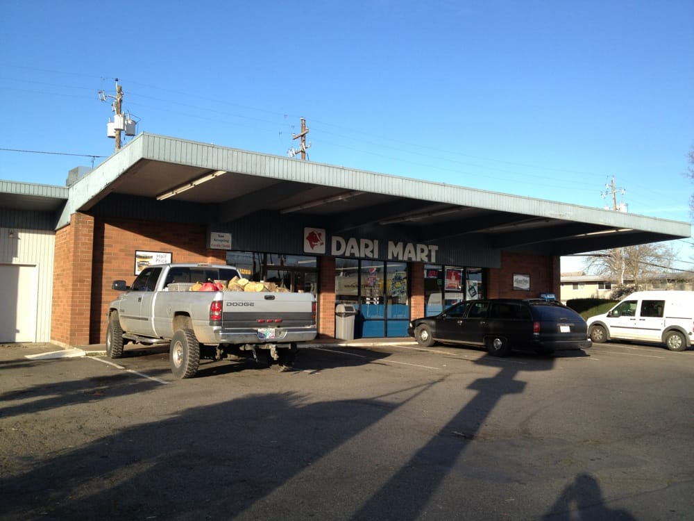 DARIMART Updated September 2024 820 Ivy St, Junction City, Oregon