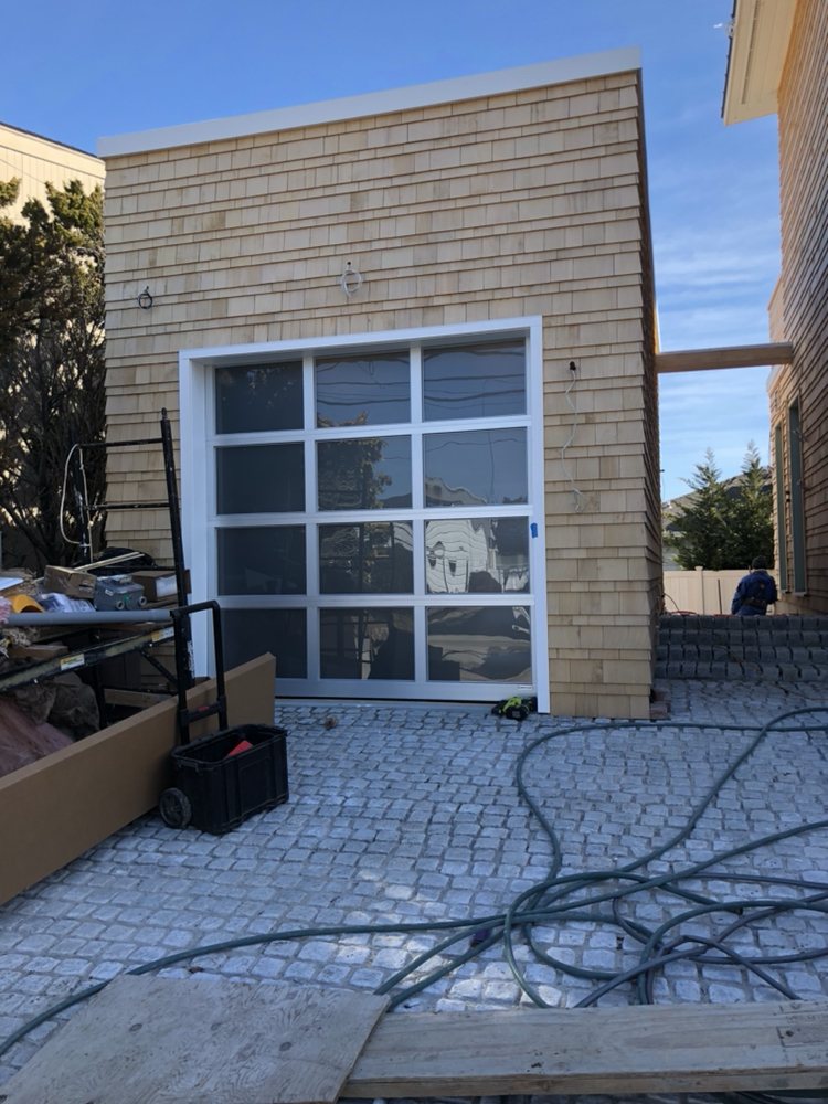 Eidelberg Garage Doors - Garage Door Contractor in Brooklyn, NY