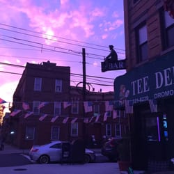 Tee Dee's Tavern