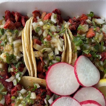 Las Perlas - Tacos al pastor salsa verde fresh tacos not spicy came out nice and hot my first time and will come again - Food Trucks Near Me - Galt, California Las Perlas - Tacos al pastor salsa verde fresh tacos not spicy came out nice and hot my first time and will come again - Food Trucks Near Me - Galt, California
