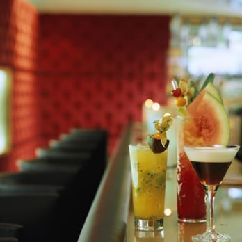 Plüsch - Plüsch Cocktails - Cocktail Bars Near Me - Cologne, NW