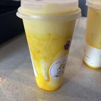 Dr T House - Mango Smoothie - Bubble Tea Near Me - Santa Monica, California Dr T House - Mango Smoothie - Bubble Tea Near Me - Santa Monica, California