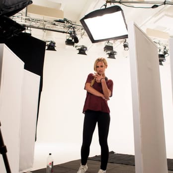 Studio 615 - Journeys x Converse commercial shoot - Art Space Rentals Near Me - Nashville, Tennessee Studio 615 - Journeys x Converse commercial shoot - Art Space Rentals Near Me - Nashville, Tennessee