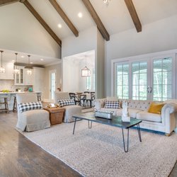 Webb Home Staging - College Grove Staging