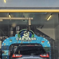 Mickey's Car Wash & Detail Shop - Entrance