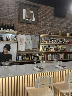 Stem Bar by null