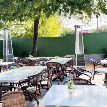Horizon Shine - Outdoor patio - Coffee & Tea Near Me - Henderson, Nevada
