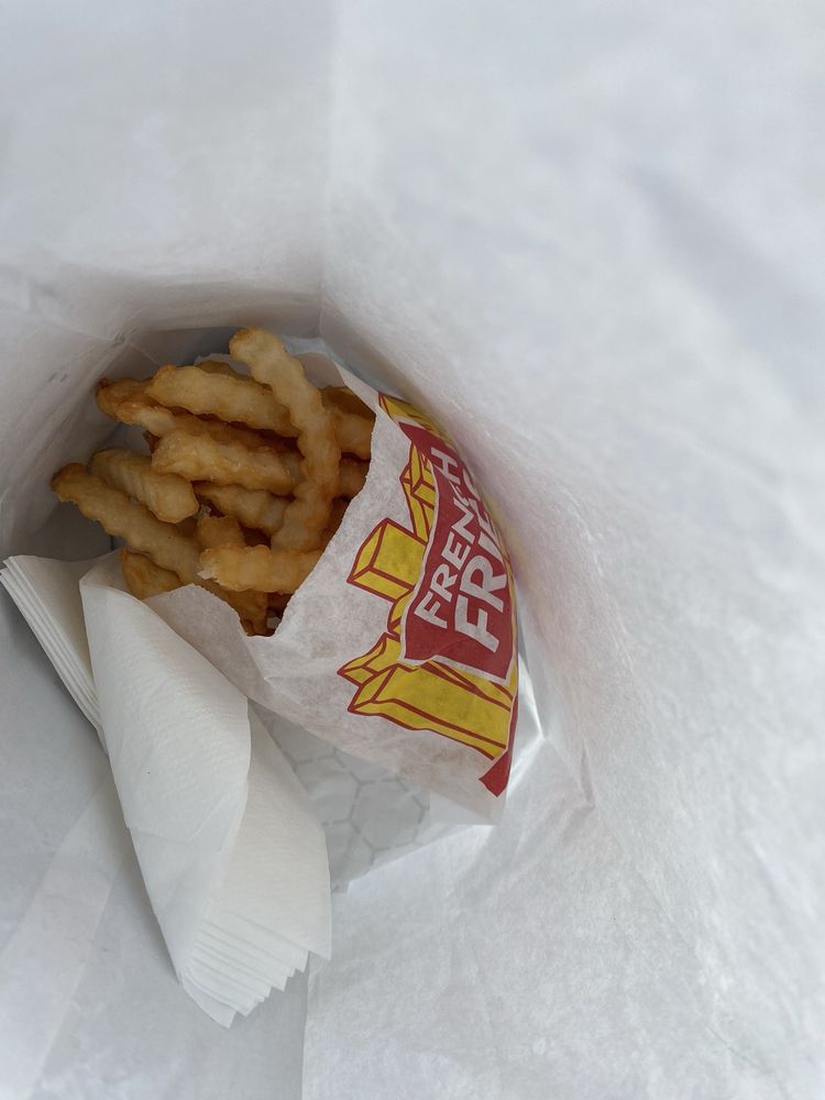 JOEYS RED HOTS & PIZZA Updated October 2024 219 Photos & 230