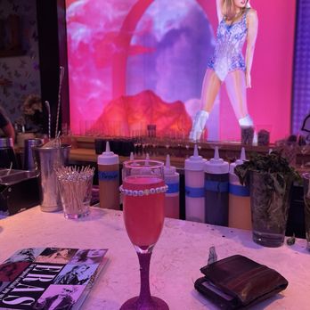 Del Ray’s Pop Up Bar - Taylor Swift - Barbeque Near Me - Alexandria, Virginia Del Ray’s Pop Up Bar - Taylor Swift - Barbeque Near Me - Alexandria, Virginia