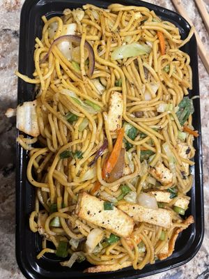 Everest Momo by null