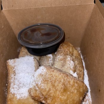 Dorothy's Downtown - Beignets - Cocktail Bars Near Me - Jacksonville, Florida Dorothy's Downtown - Beignets - Cocktail Bars Near Me - Jacksonville, Florida