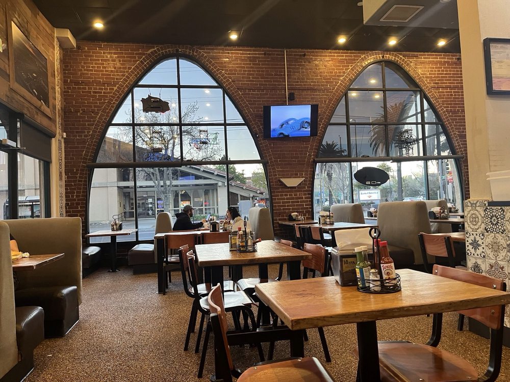 La Fiesta Alteña Taqueria | Sacramento