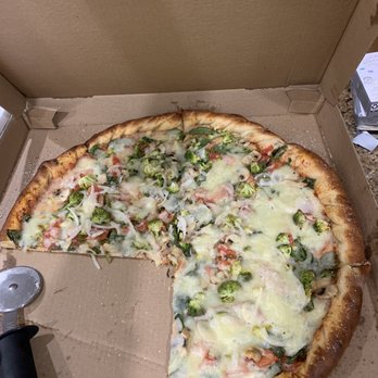 Pretzel & Pizza Creations - 12" Veggie Pizza - Pizza Near Me - Frederick, Maryland Pretzel & Pizza Creations - 12" Veggie Pizza - Pizza Near Me - Frederick, Maryland