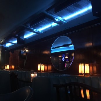 The Blue Room - Lounges Near Me - Burbank, California