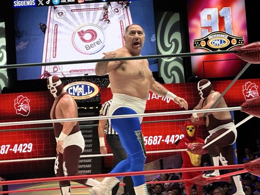 Arena México by null