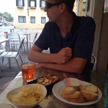 Cambusa - During spritz hour, from 5-8, all this is 2,20 - Pubs Near Me - Venezia, VE